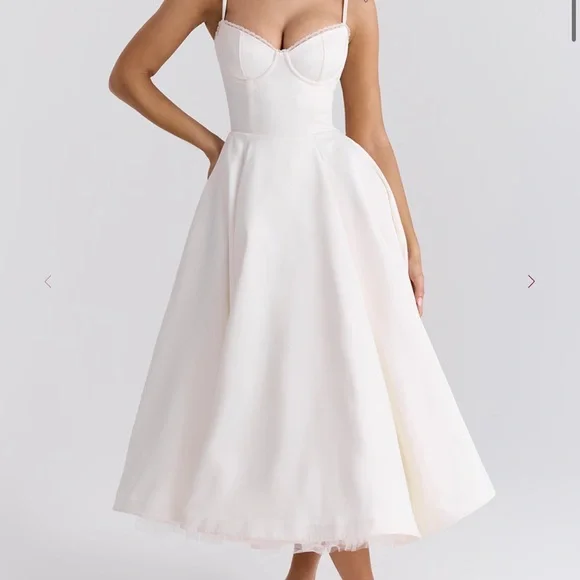 House of CB | Dresses | House Of Cb White Aline Strapless Dress
